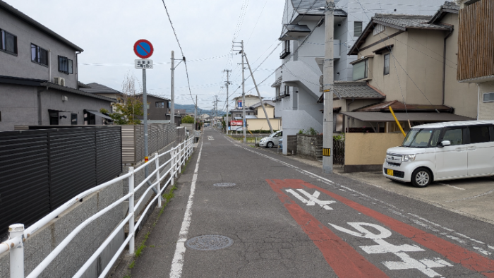 ずーっと直進